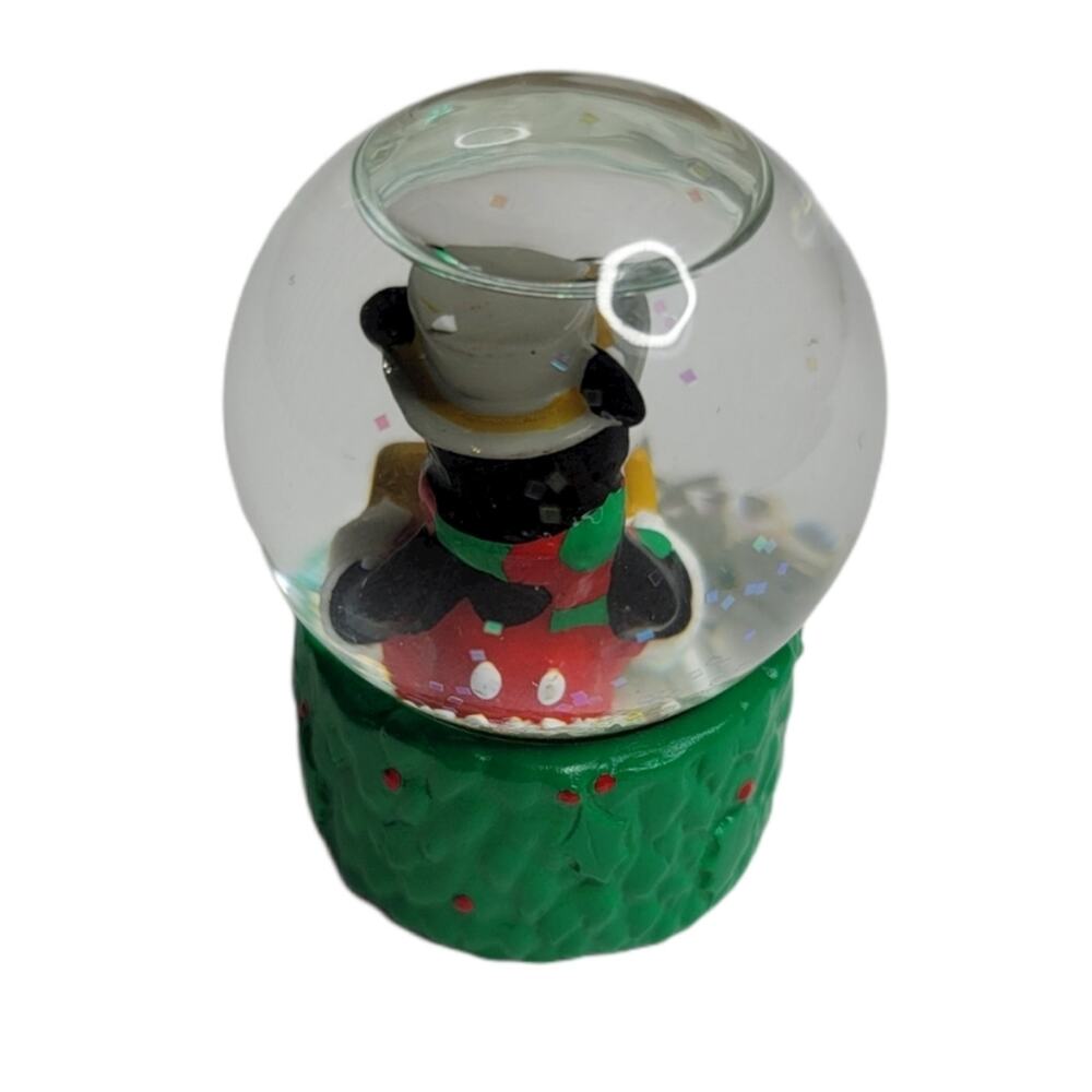 2005 JC Penney Mickey Mouse Christmas Snow Globe Disney Collectors Item Vintage - Picture 2 of 4